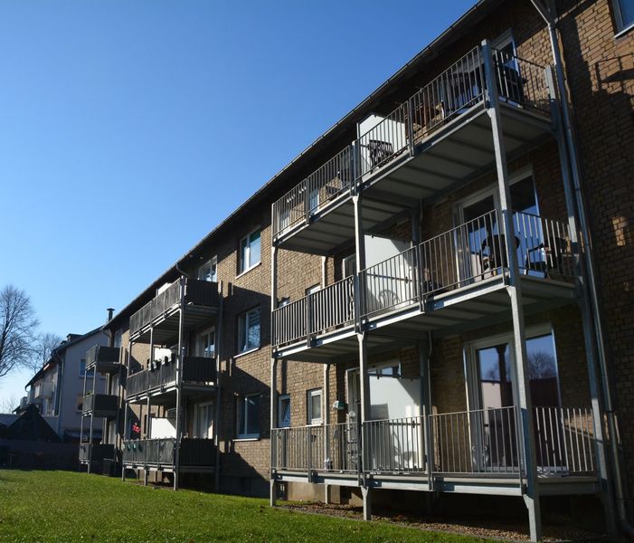 Gepflegtes 2-Zimmer-Apartment mit Balkonblick in Essen-Krayer Straße